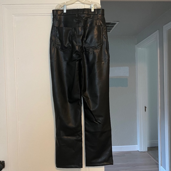 NWT Abercrombie Curve Love Ultra High Rise 90s Straight Jeans Leather 27 4 R - Picture 6 of 7
